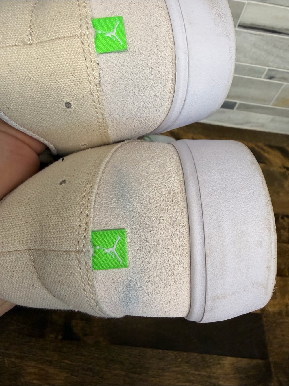 Nike Jordan series .05 Women's Cream Sneakers with Neon Green Accent - Picture 5 of 7